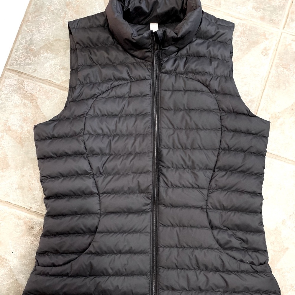 🖤 Lululemon Pack It Down Vest - LIKE NEW